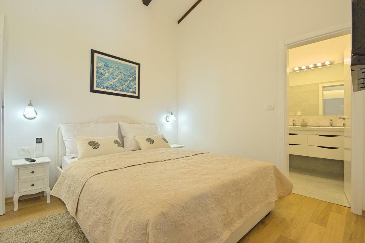 Villa Vespera Rosini Eksteriør bilde