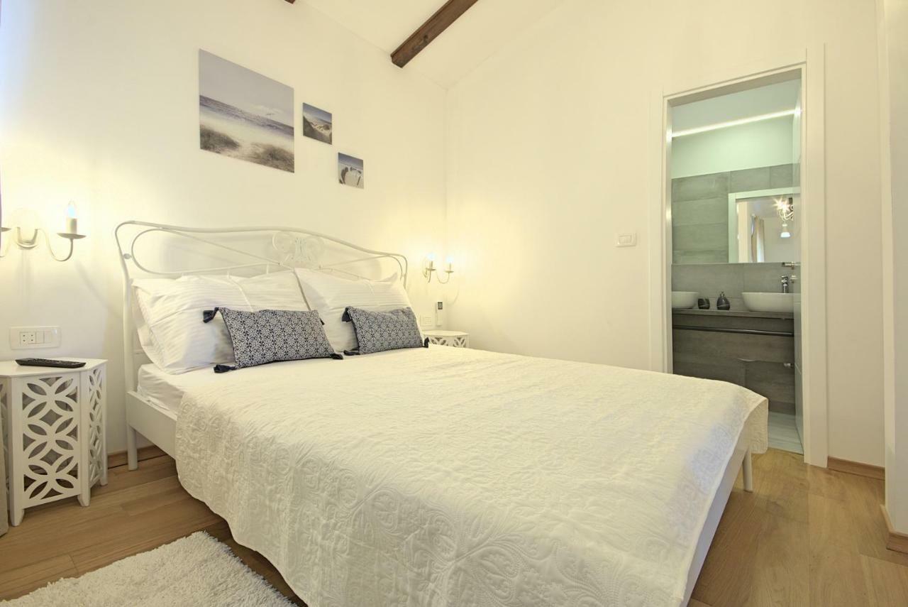 Villa Vespera Rosini Eksteriør bilde